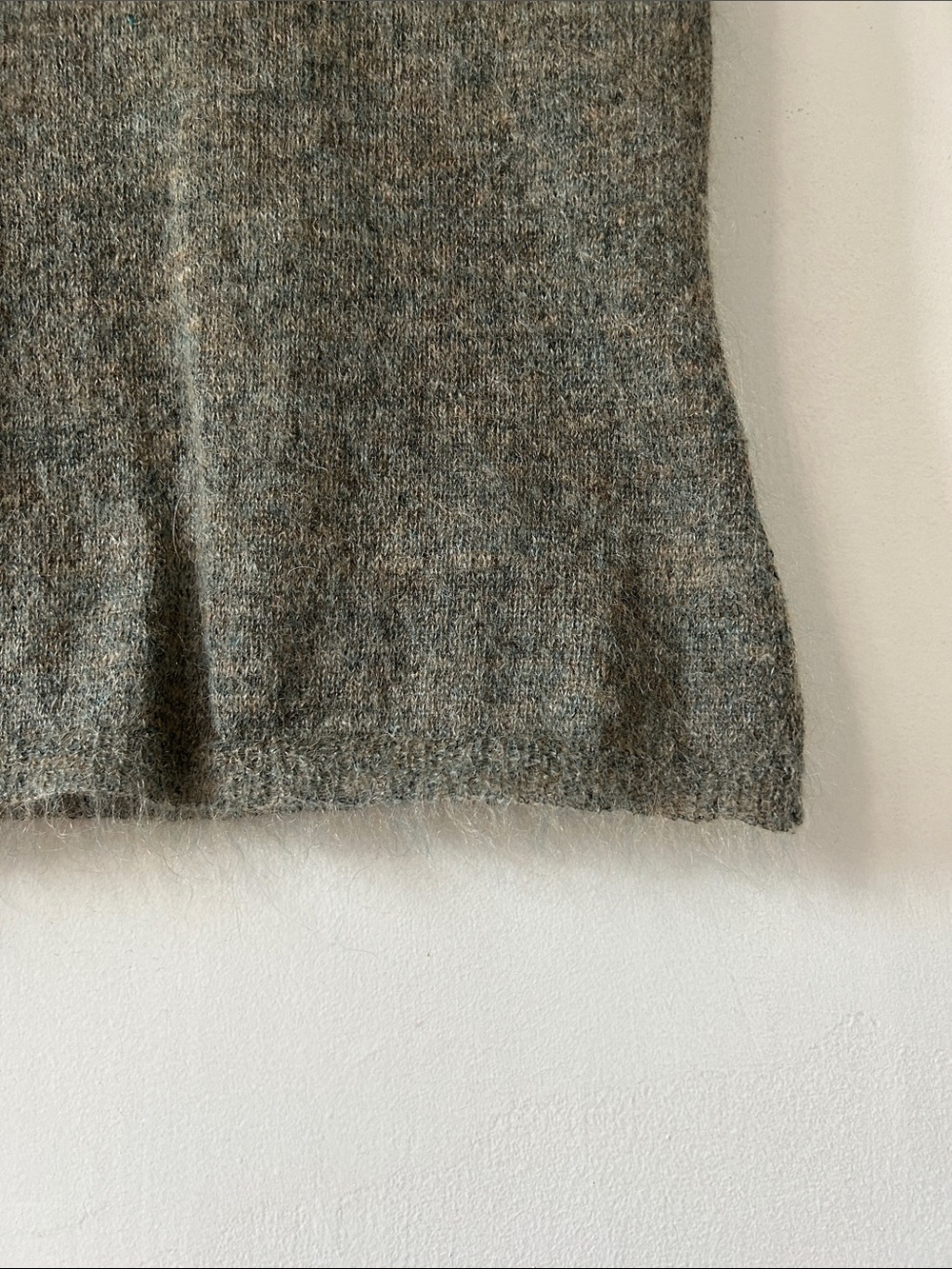 Jaeger Kid Mohair Blend Sweater Heather Olive Soft Airy Knit Crewneck Medium - Picture 15 of 16